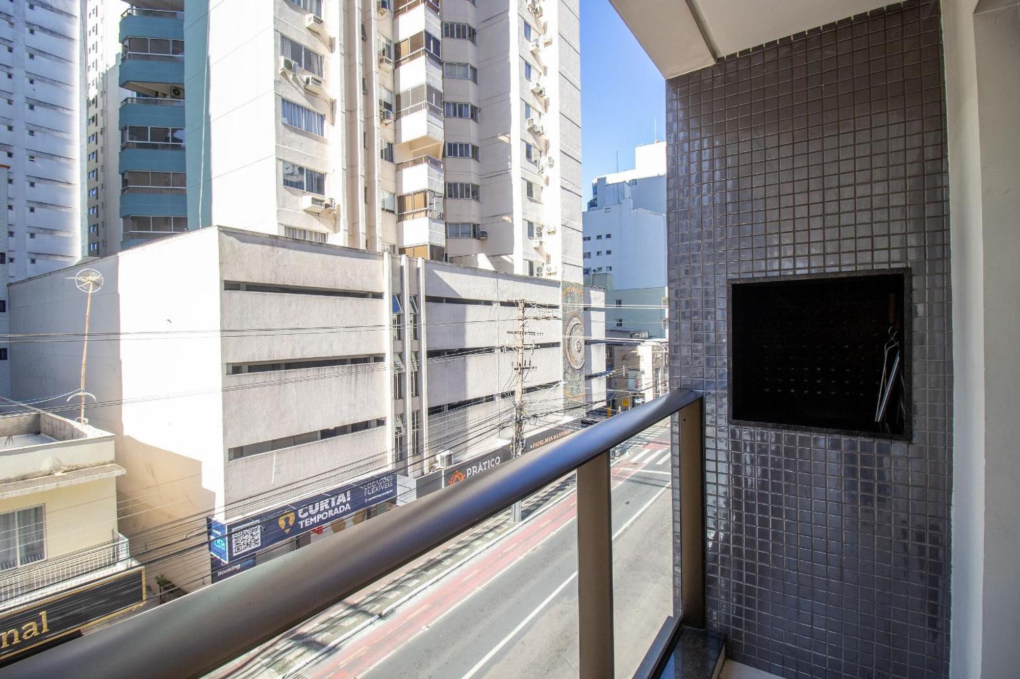Mau31 - Churrasqueira, Av. Brasil, 3 Dorm Apartamento *