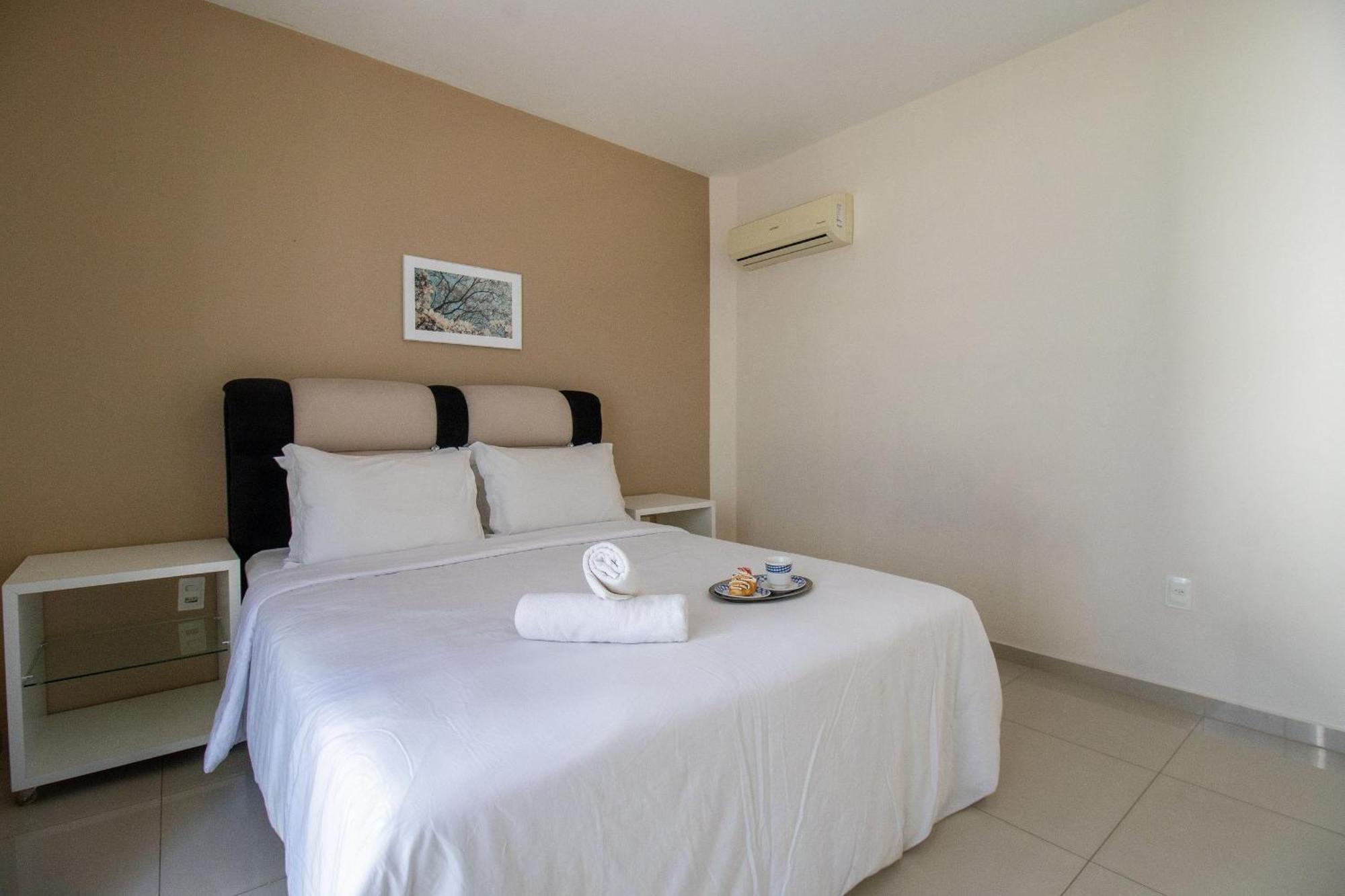 Mau31 - Churrasqueira, Av. Brasil, 3 Dorm Apartamento